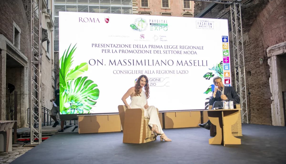 2024 Phygital Sustainability Expo® 台上的讲者