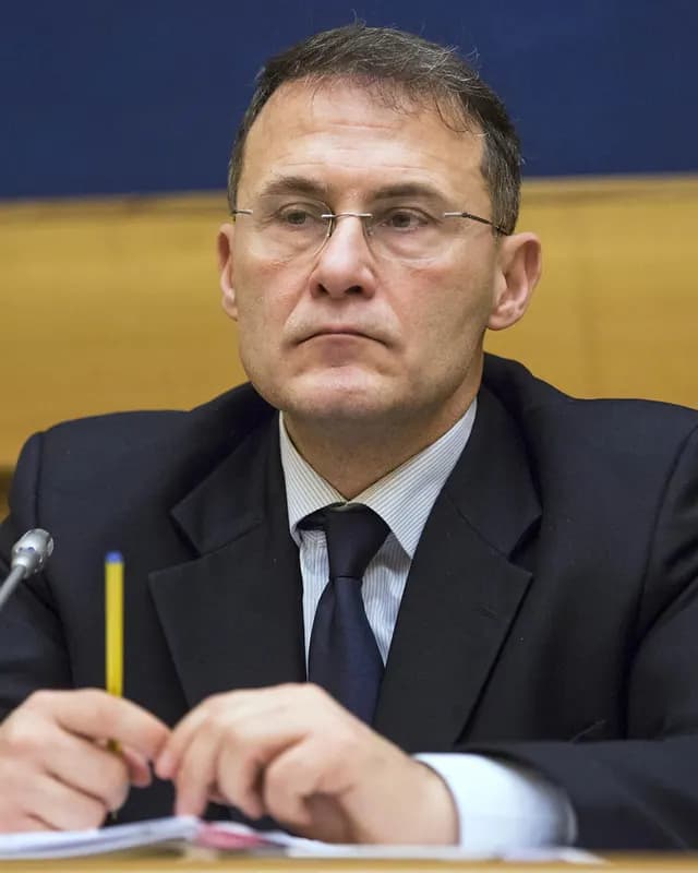 Edmondo Cirielli