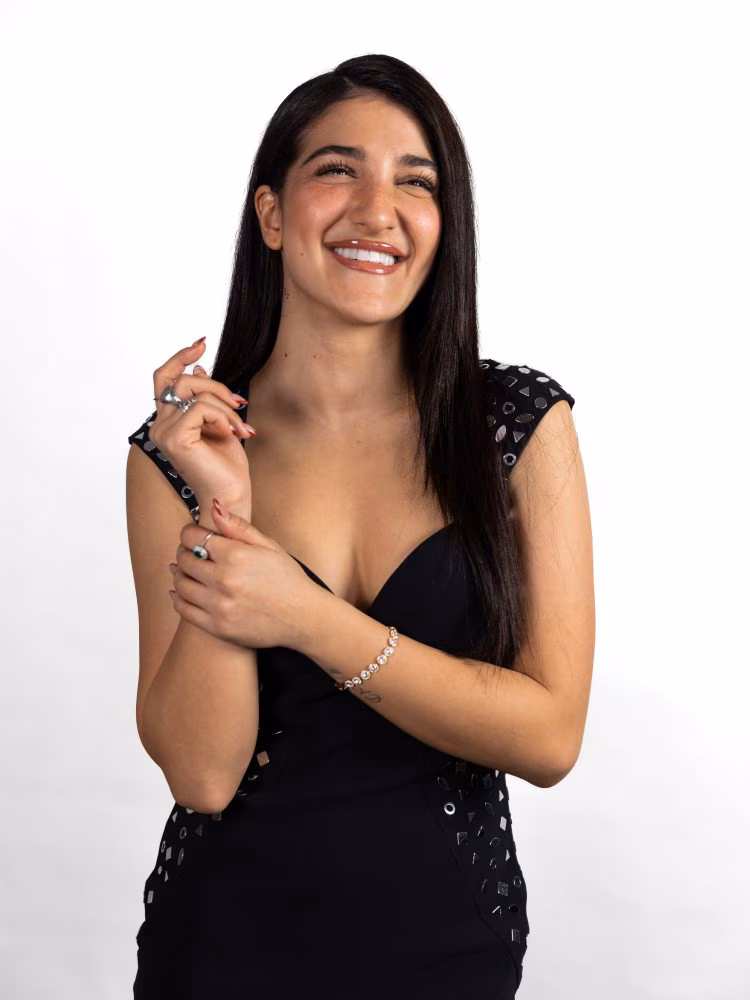 Elèna Hazinah